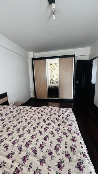Oltenitei 2 camere, mutare imediata, mobilat si utilat, loc de parcare inclus!